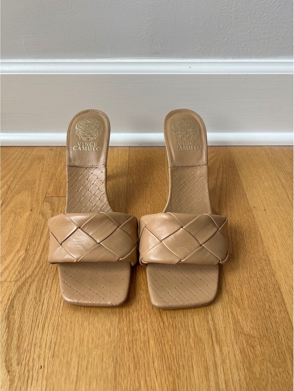 Vince Camuto Semtera Woven Leather Mule Sandals Tan Heels Women’s Size 9M